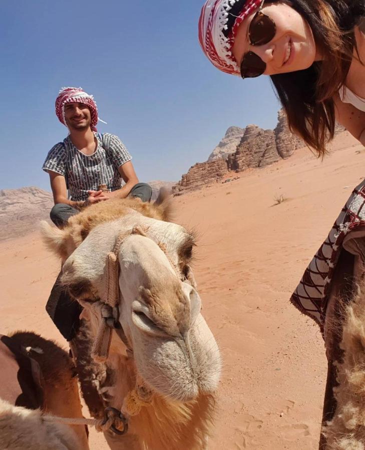 Friend Wadi Rum Ngoại thất bức ảnh