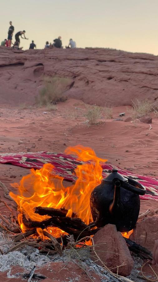 Friend Wadi Rum Ngoại thất bức ảnh